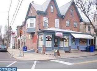 453 N Charlotte St, Pottstown, PA