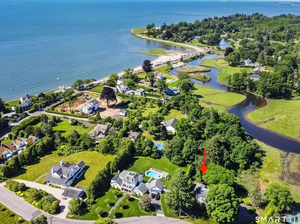 127 South Gate Lane, Fairfield, CT 06890