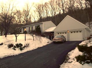 45 Oak St, Ridgeley, WV 26753