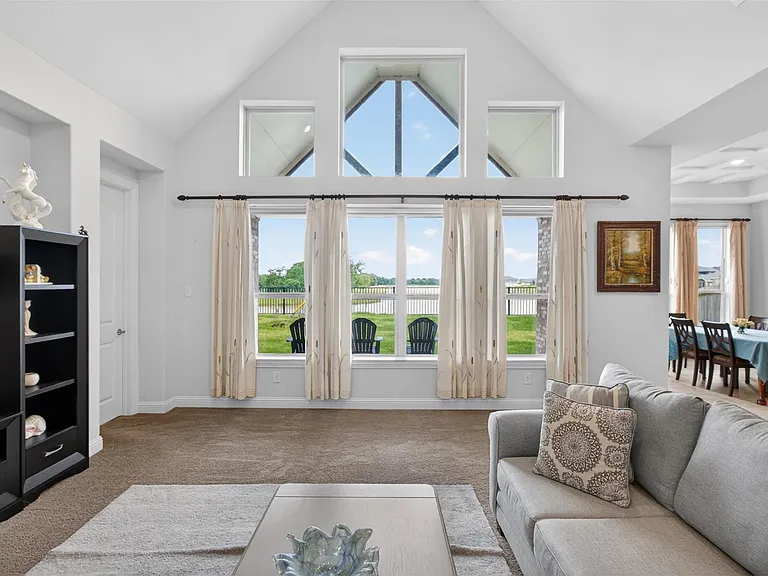 6007 Marsh Lake Ct — Photo 9