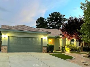 1834 W Holguin St, Lancaster, CA