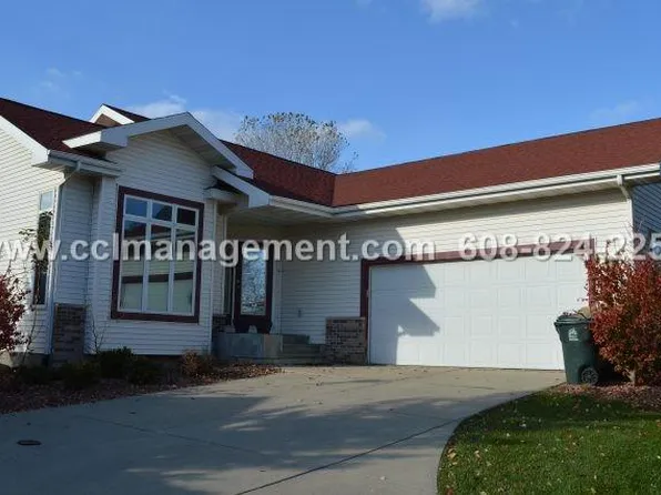 3138 Keswick Dr, Madison, WI 53719