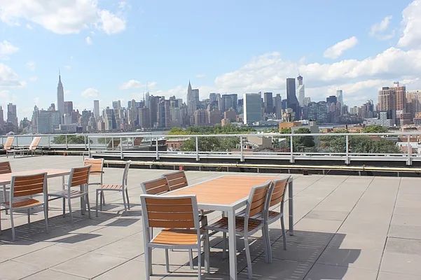 Rented by MNS | media 22