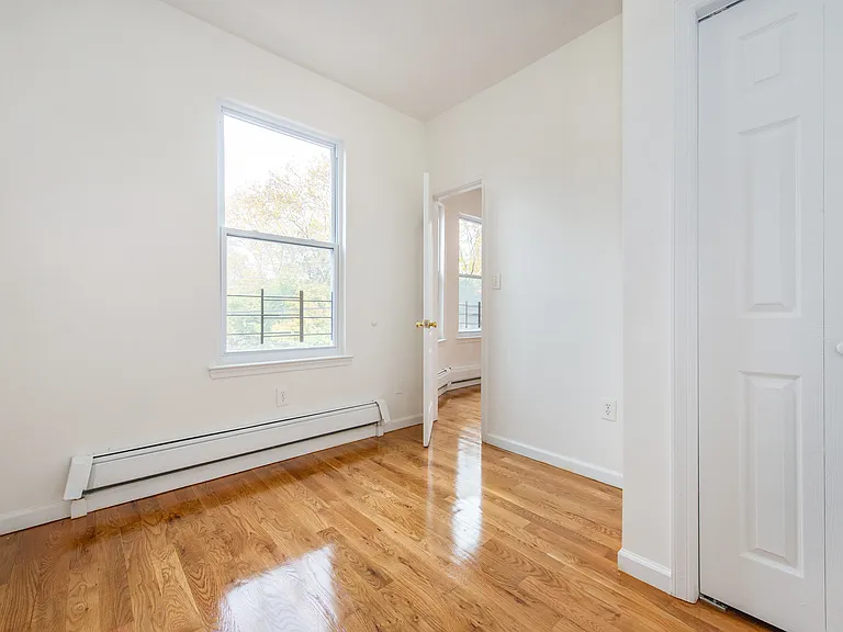 4th bedroom