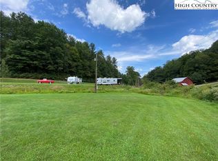 79 & 111 Hensley Branch Rd, Burnsville, NC 28714