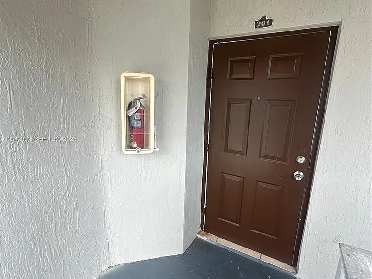 1656 SE 29th Ct #201 — Photo 23