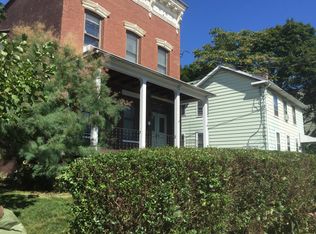 101 3rd Ave #1B, Rensselaer, NY 12144