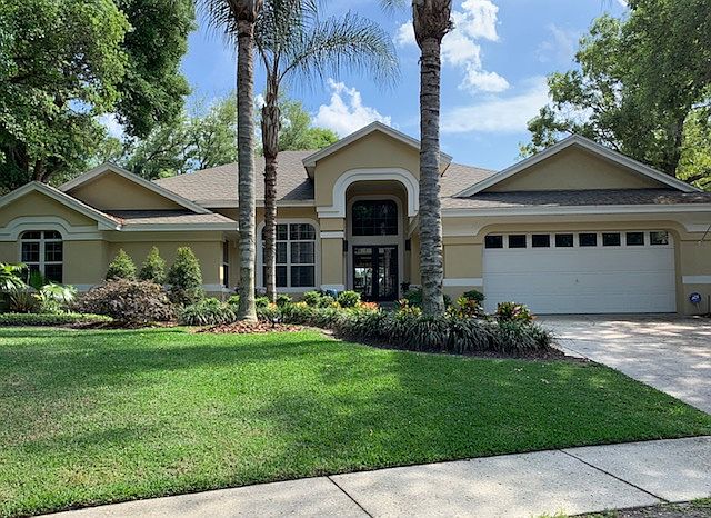 1st image of 265 Shady Oaks Cir