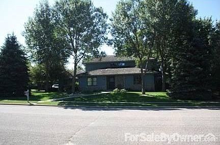1st image of 609 E Meadowlark Trl