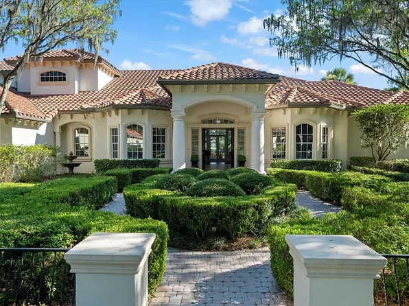 6407 E Maclaurin Dr, Tampa, FL 33647