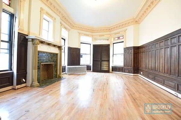 Rented by null | media 23