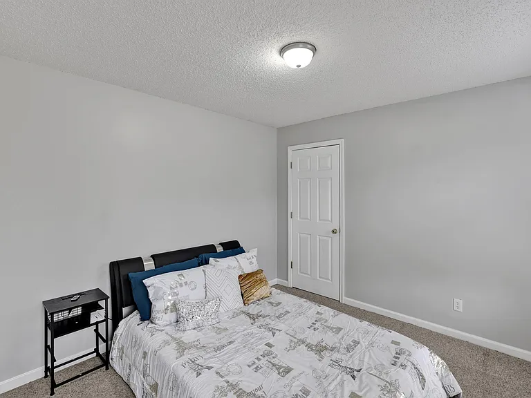 6105 County Road 11 #E-1 — Photo 1