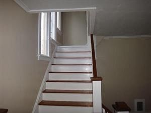 3rd image of 27 Seminole Pkwy
