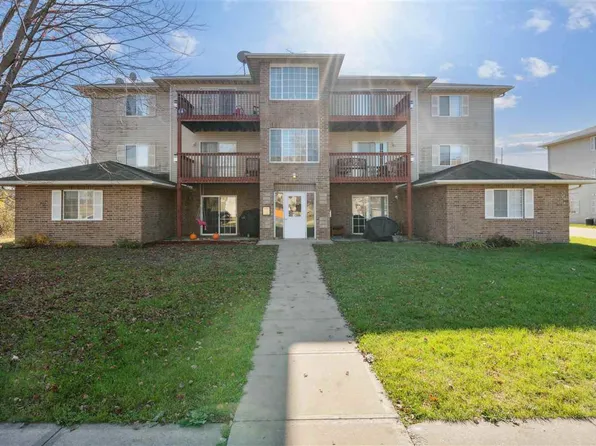 631 Kimberlite St, Tiffin, IA 52340