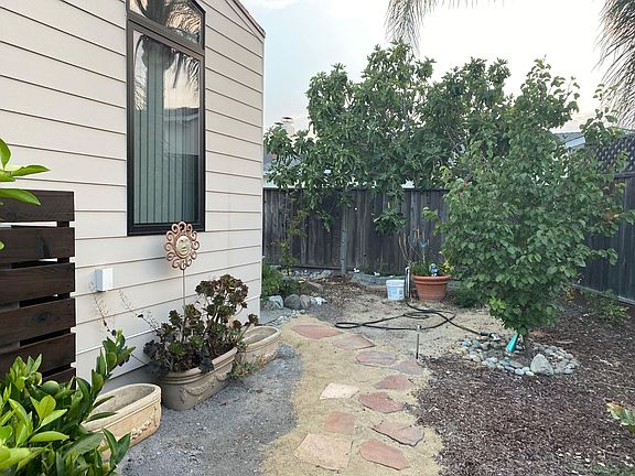 2nd image of 2-6295 Radiant Dr #2