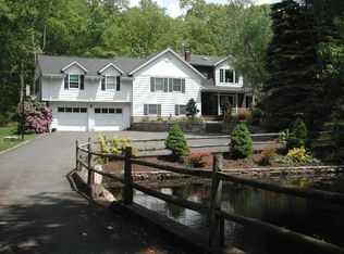 105 Ricker Dr, Ringwood, NJ 07456