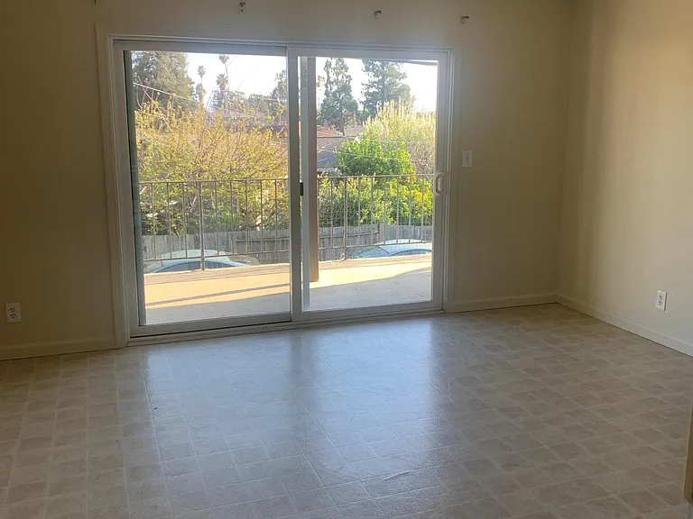 4800 Omar St #3 — Photo 7