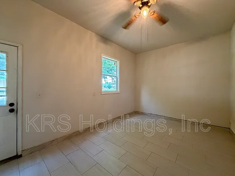 5445 Indian River Rd — Photo 4