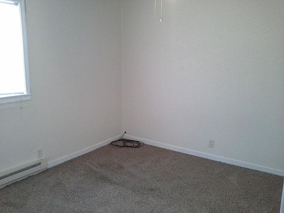4th image of 211 Laclede Ave
