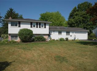 633 Bonnie Brae Ave, Rochester, NY 14618