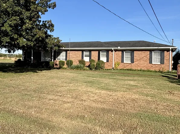 215 Carver Ln, Lebanon, TN 37087
