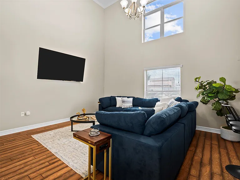 3501 Chenevert St #22 — Photo 19