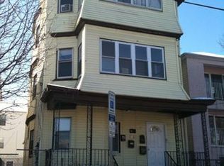 576 Hawthorne Ave, Newark, NJ 07112