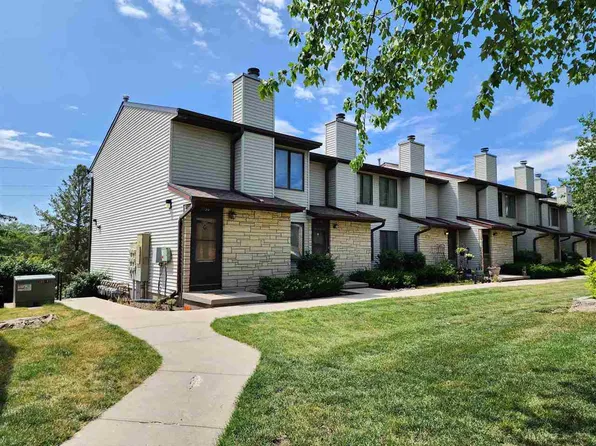 1156 Mormon Trek Blvd, Iowa City, IA 52246