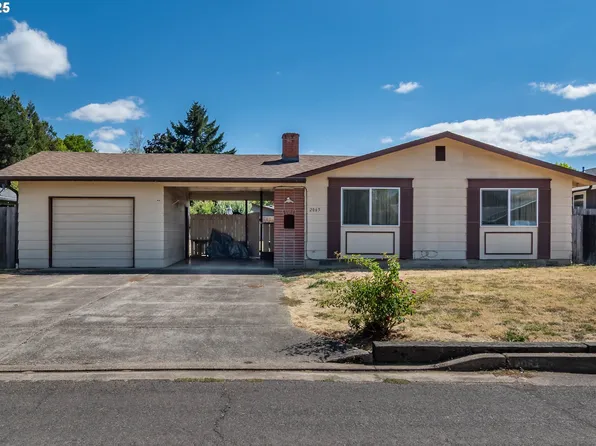 2065 Bel Air Ct, Roseburg, OR 97470