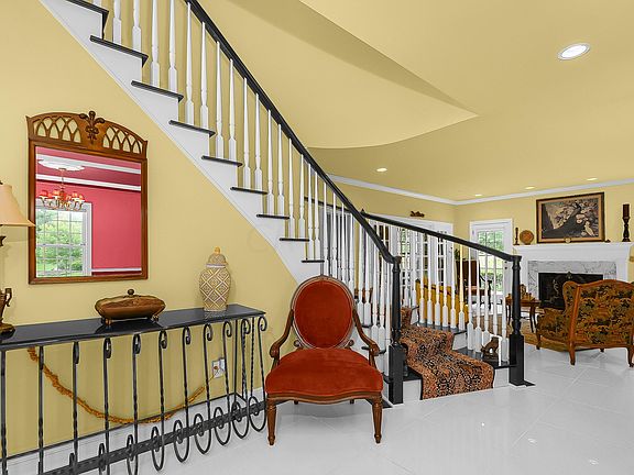 2nd image of 7442 Spanish Bay Ct