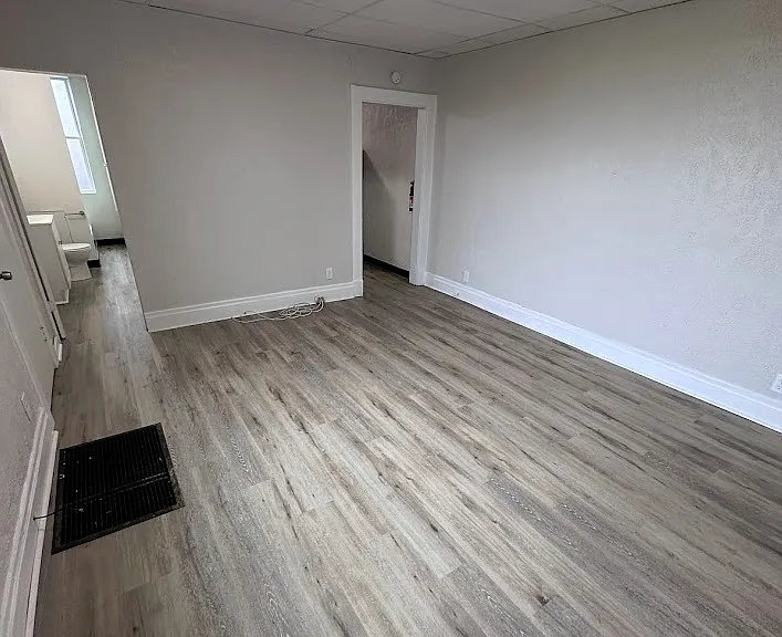1224 N Franklin St #1 — Photo 4
