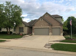 681 Greenfield Rd, Sugar Grove, IL 60554