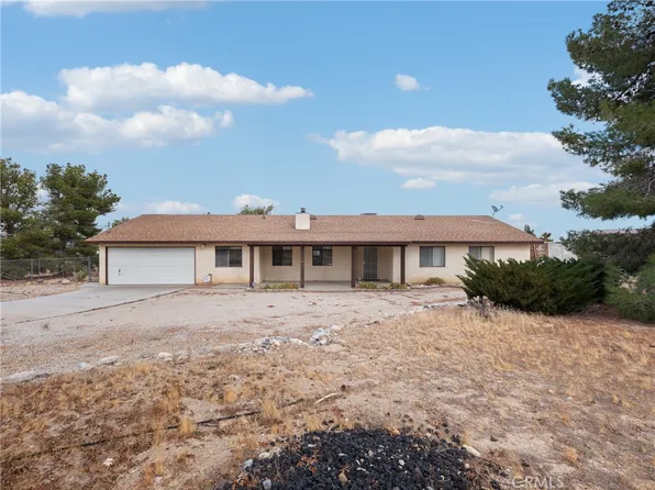 11231 Hemlock Rd, Pinon Hills, CA 92372