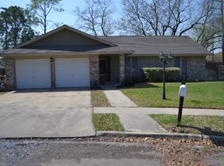 107 Guinevere St, Victoria, TX 77904