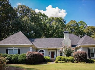 1031 Winnbrook Dr, Dacula, GA 30019