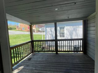 616 Calhoun St, Radford, VA 24141