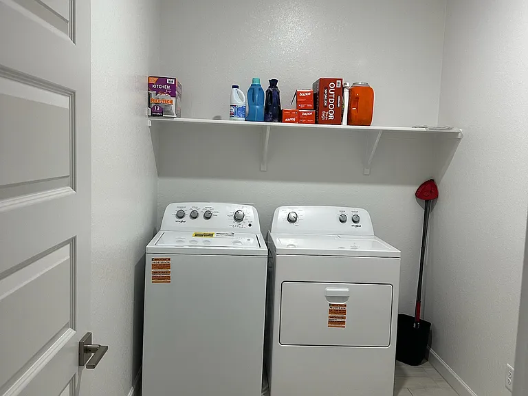 17748 W Carol Ave — Photo 23