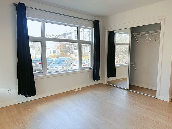 Master Bedroom. Sliding mirrored closet doors. Free street parking at the cul-de-sac outside.