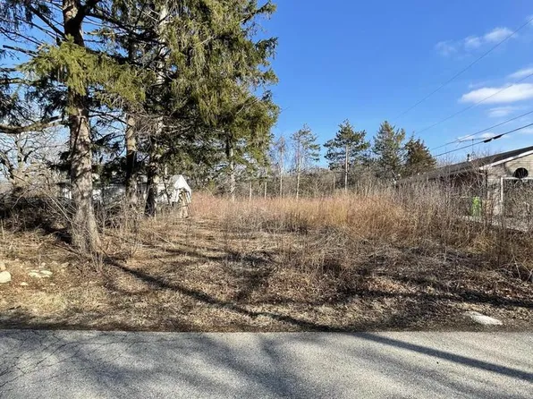 4225 VALLEY VIEW DRIVE, Waterford, WI 53185