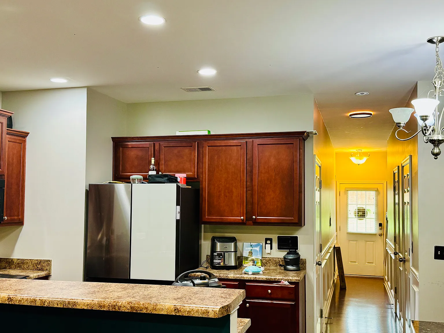 2 bed, 2.5 bath, 1508 sqft, $2,600 — Photo 3