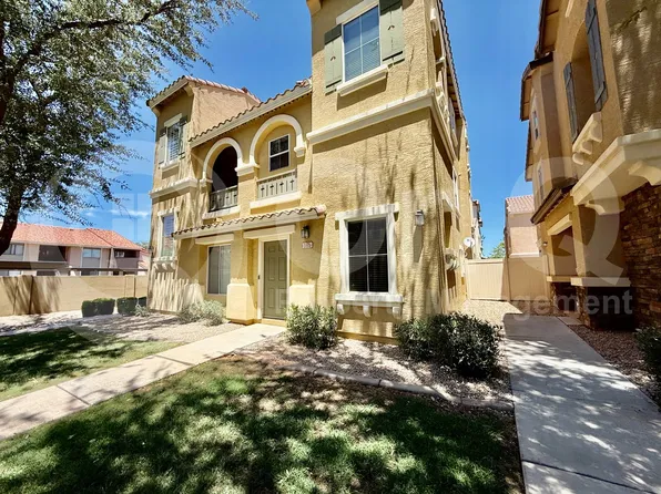 165 W Tremaine Ct, Gilbert, AZ 85233