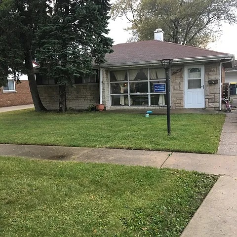 17006 Chicago Ave photo 1