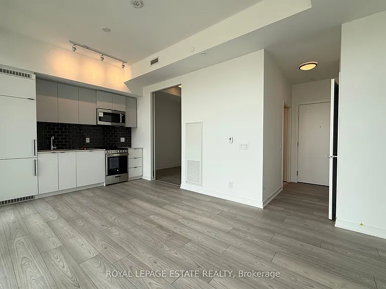 285 Dufferin St #1201 — Photo 4