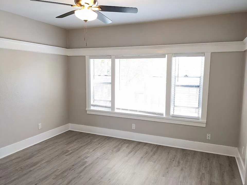 406 Linden Ave