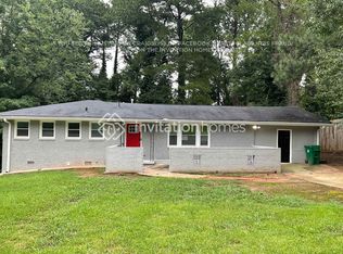 590 Kenridge Cir, Stone Mountain, GA 30083