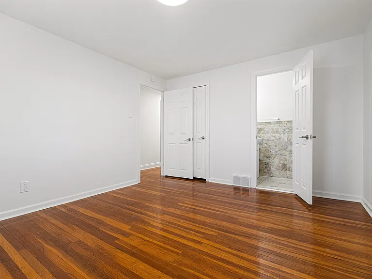 1325 Osbourne Ave — Photo 11