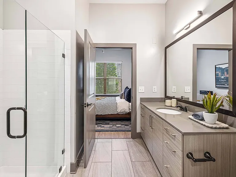 District at Duluth Apartments — Photo 12