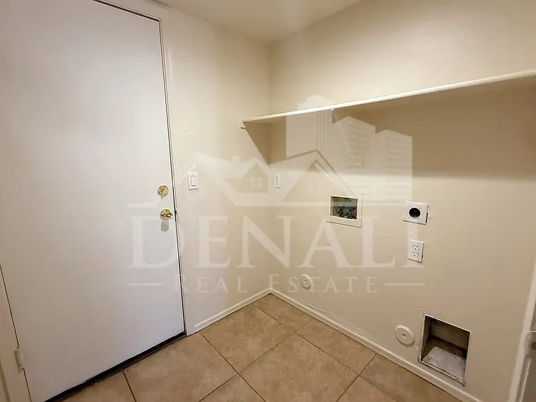 11184 W Palm Ln — Photo 24