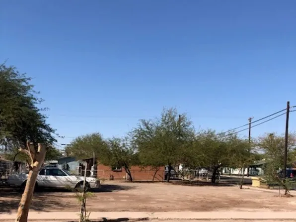 338 S 2nd St, El Centro, CA 92243