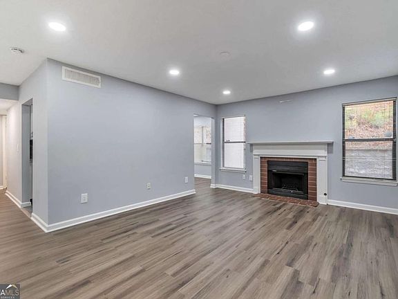 4th image of 1502 Huntingdon Chase